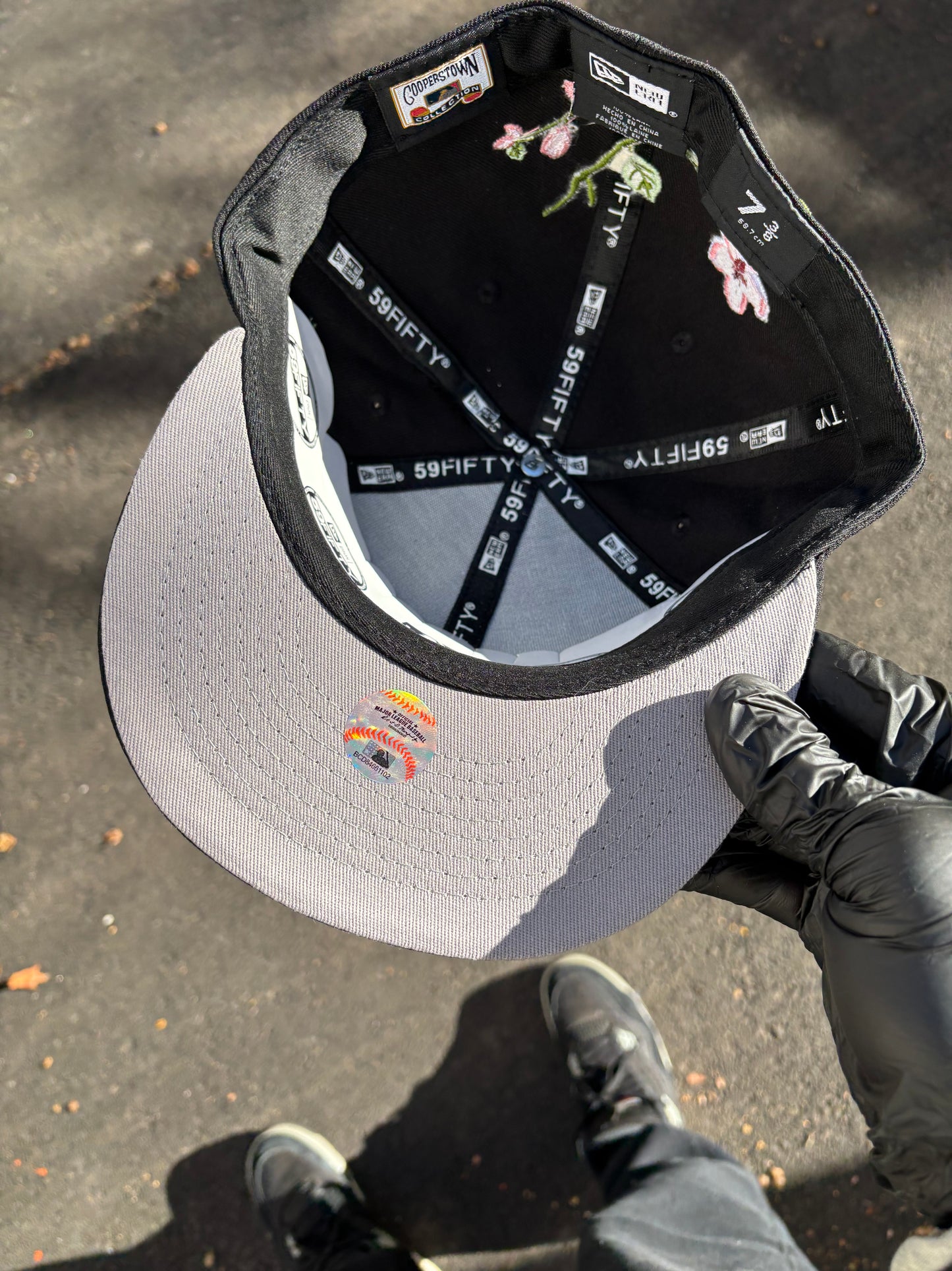 Chicago White Sox Iced out Fitted hats (Flowers)