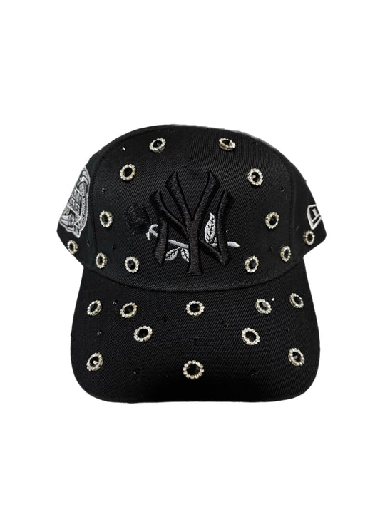 New York Yankees SnapBack (Black Rose)