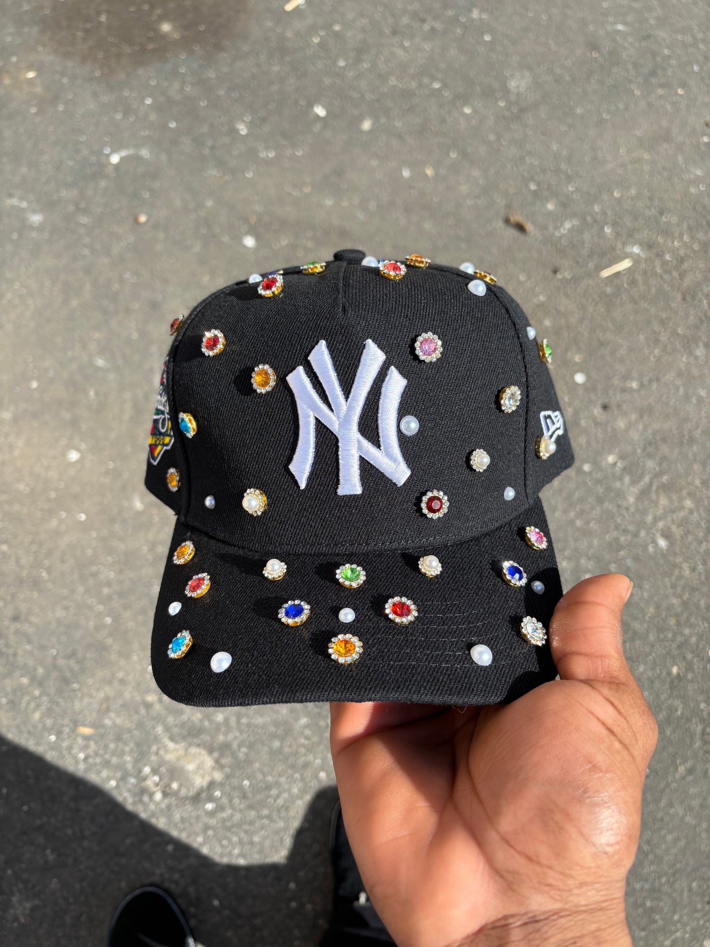 New York Yankees SnapBack Crowned Out