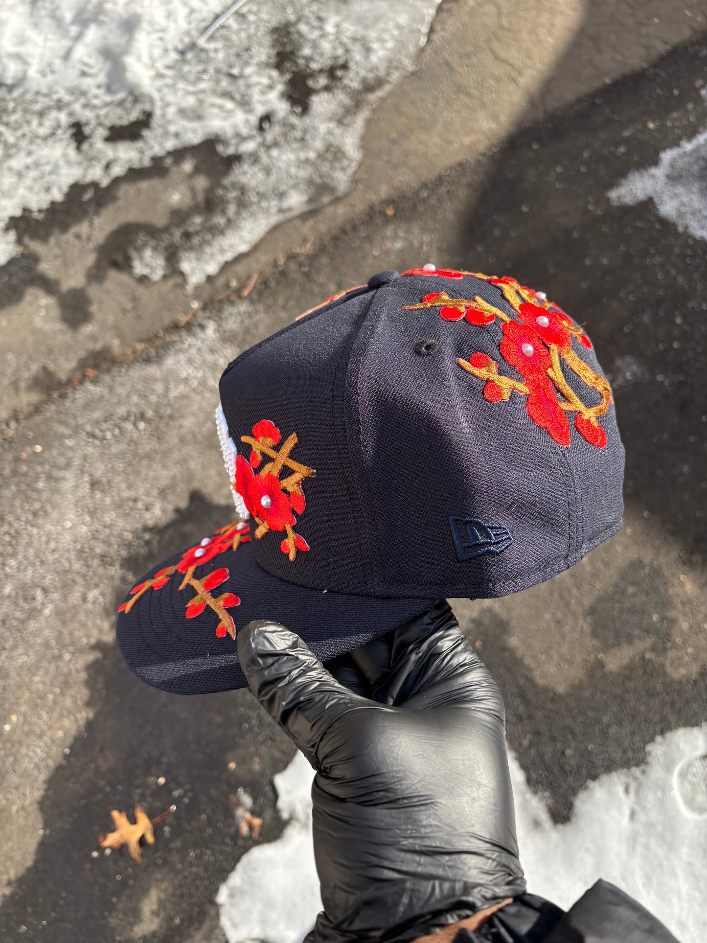New York Yankees SnapBack Cherry Pearl Edition